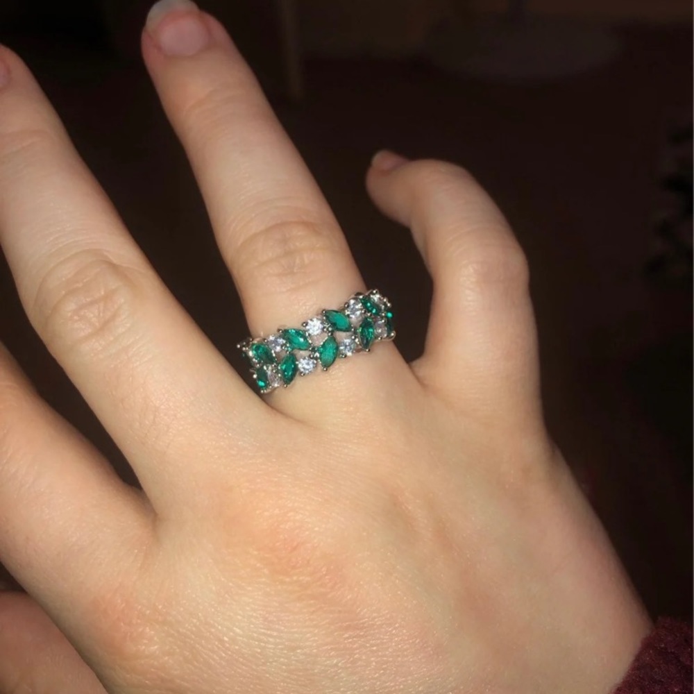Ring - Picture 2 of 2